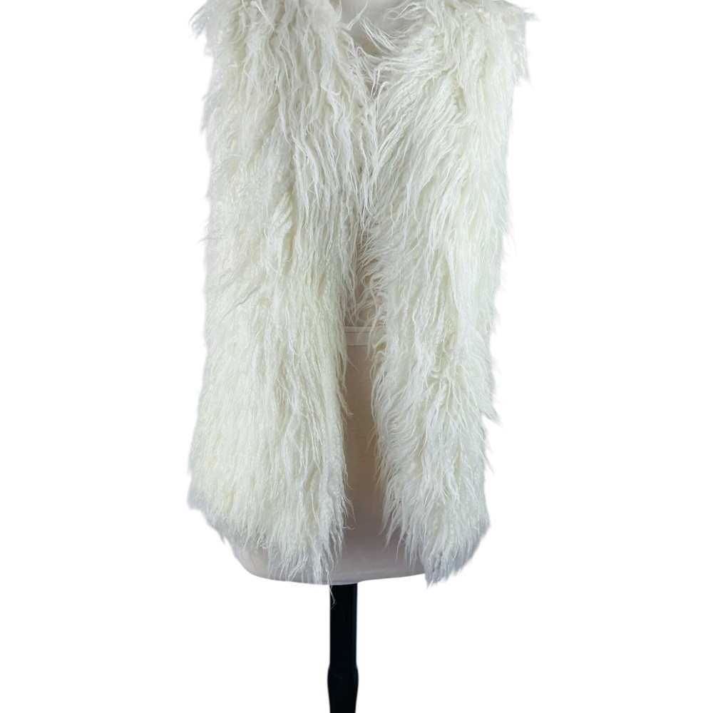Red Fox‎ Shaggy Boho Cream Faux Fur Vest, Size Small